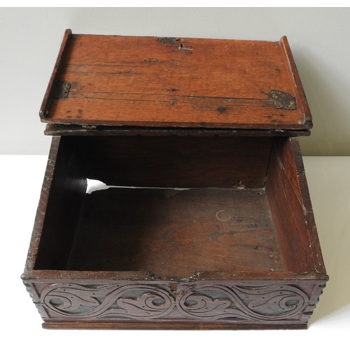 123 - A 17TH CENTURY POLYCHROMED WEST COUNTRY OAK BOX