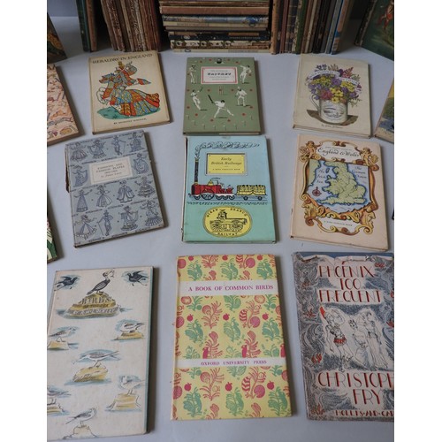 281 - A QUANTITY OF VINTAGE PENGUIN REFERENCE BOOKS, chiefly from the 1930's and 1940's, various subject m... 