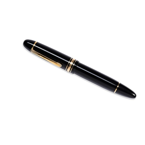 257 - MONT BLANC MEISTERSTUCK 149 FOUNTAINPENMarked on nib 4810 18k Mont Blanc 750.Weight 30gms.Measures 1... 