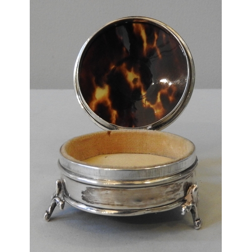 447 - A VINTAGE SILVER & TORTOISE SHELL RING BOX, the circular box with wreath & scroll decoration... 