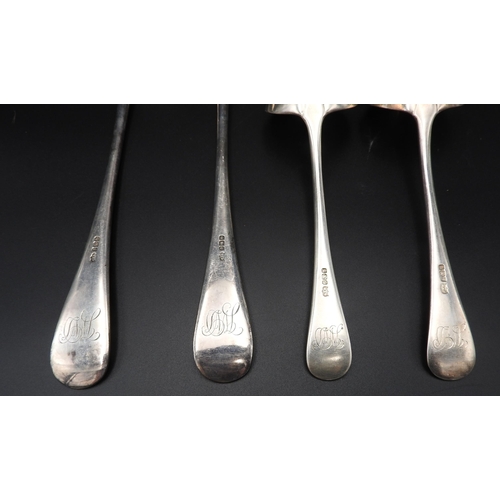 456 - A PAIR OF SILVER RAT TAIL BASTING SPOONS AND A PAIR OF MATCHING SAUCE LADLES, by Mappin & Webb, ... 