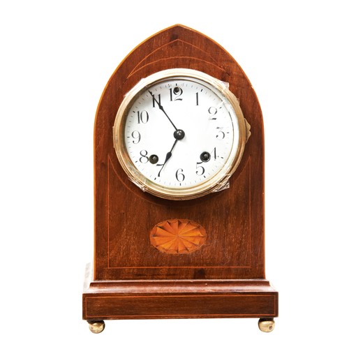 387 - AN EDWARDIAN GEORGE III STYLE ARCHED TOP MAHOGANY MANTEL CLOCK with enamelled dial.29 cms highPROVEN... 