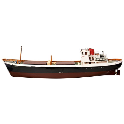 208 - A LARGE RADIO CONTROLLED MODEL OF A COASTAL FREIGHTER AND GENERAL CARGO SHIP 'THE NICOLA L' NAPIER12... 