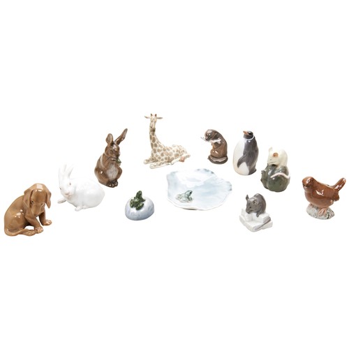 346 - A ROYAL COPENHAGEN RABBIT , another rabbit, two mice, six other pieces and a Lladro giraffe.9 cmsPRO... 