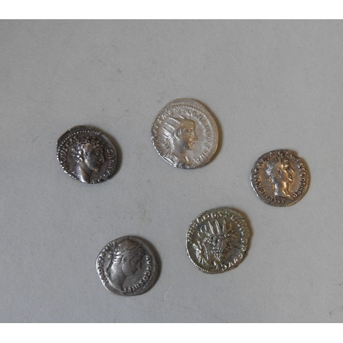 582 - GORDIAN III AG ANTONINIANUS (238-244 AD) and four other silver Roman coinsPROVENANCE: A Good Private... 