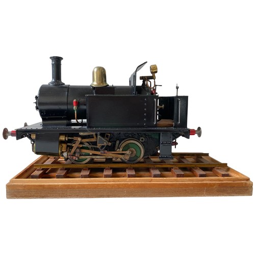 456 - A ENGINEERED 3 1/2’ GAUGE MODEL OF  0-4-0 OPEN CAB NARROW GAUGE SADDLE TANK LOCOMOTIVE This nicely e... 