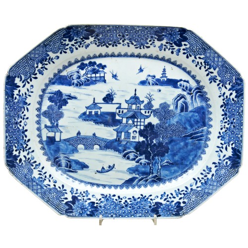 162 - TWO LARGE BLUE AND WHITE MEAT DISHESQIANLONG PERIOD (1736-1795)the canted rectangular dishes each pa... 