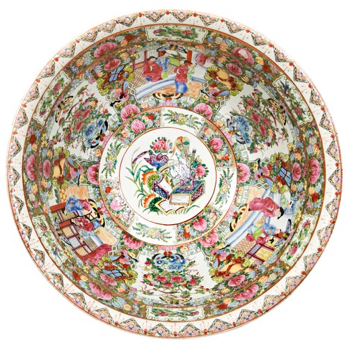 263 - MASSIVE FAMILLE ROSE PUNCH BOWLLATE QING / REPUBLIC PERIODdensely decorated throughout in brightly c... 