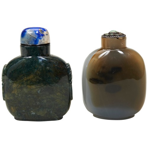 323 - LARGE SPINACH JADE SNUFF BOTTLEQING DYNASTY, 19TH CENTURYwith a lapis lazuli stopper, 8.5cm high; to... 