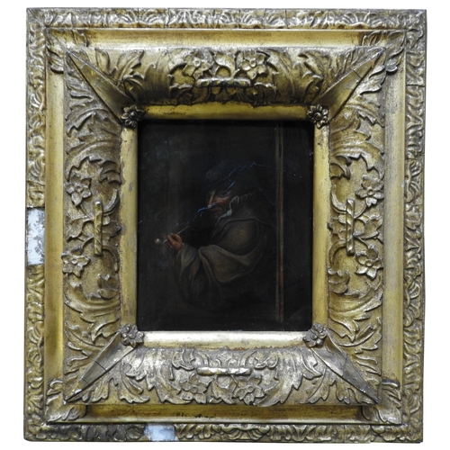 276 - AN OIL PAINTING ON BOARD DEPICTING AN OLD MAN SMOKING A LONG PIPE, in period gilt frame, 39 x 36 cm ... 