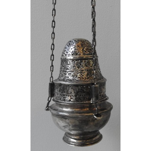 362 - A RARE QUEEN ANNE SILVER ECCLESIASTICAL THURIBLE, of baluster caster form with ornate pierced cover ... 