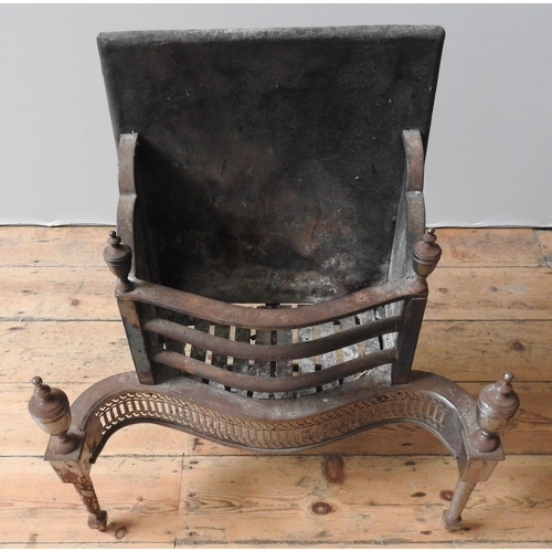 100 - A 19TH CENTURY STEEL & CAST-IRON ADAMS STYLE FIRE BASKET, with pierced serpentine front, finial ... 