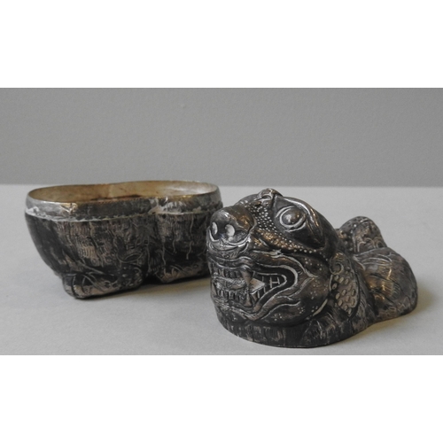 346 - A CAMBODIAN SILVER BETEL BOX, in the form of a foo dog, early 20th century, 7cm high x 8 cm long