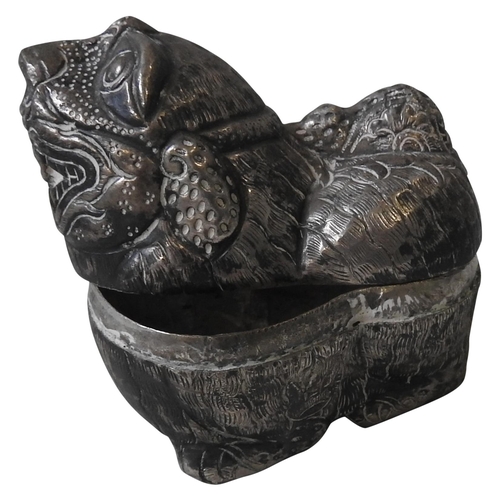 346 - A CAMBODIAN SILVER BETEL BOX, in the form of a foo dog, early 20th century, 7cm high x 8 cm long