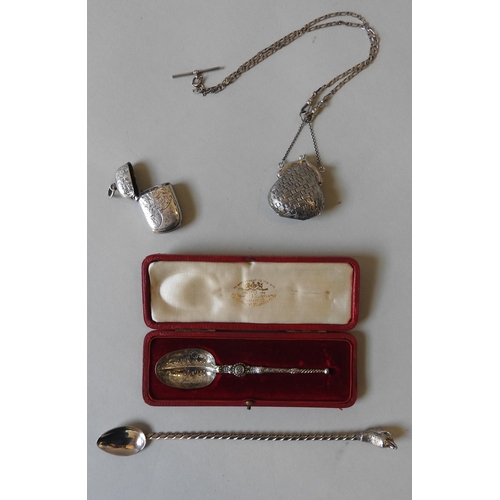 338 - A SILVER VESTA, A SILVER PILL CASE AND AN ORNATE ENGRAVED EDWARD VII COMMEMORATIVE SILVER SPOON, alo... 