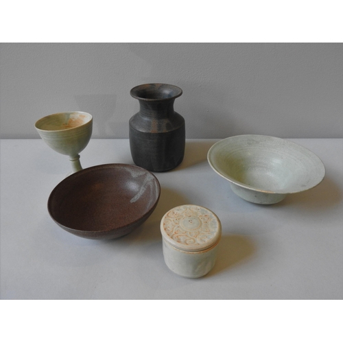 240 - FIVE PIECES OF ANETTE FUCHS STUDIO POTTERY, comprising of a goblet, two bowls, vase and a covered ja... 