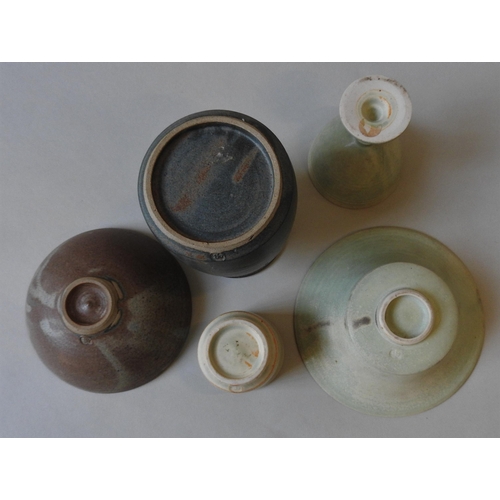 240 - FIVE PIECES OF ANETTE FUCHS STUDIO POTTERY, comprising of a goblet, two bowls, vase and a covered ja... 