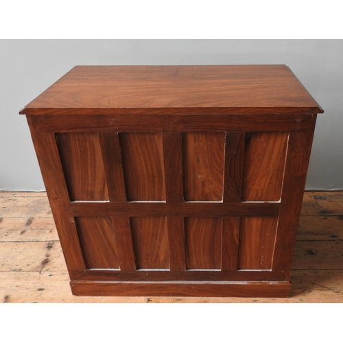 82 - A 20TH CENTURY HARDWOOD CHEST OF FIVE DRAWERS AND HARDWOOD OFFICE CABINET, 105 x 83 x 47 cm