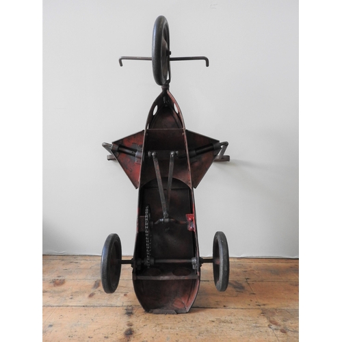 314 - A VINTAGE CONTINENTAL CHILD'S HAND OPERATED TRICYCLE, approx 45 x 100 x 30 cm