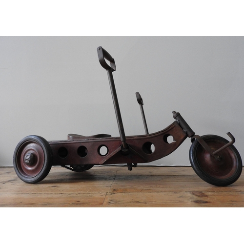 314 - A VINTAGE CONTINENTAL CHILD'S HAND OPERATED TRICYCLE, approx 45 x 100 x 30 cm