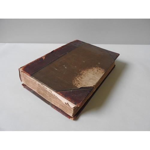 268 - A LARGE SCRAP BOOK CONTAINING 19TH CENTURY VANITY FAIR PRINTS