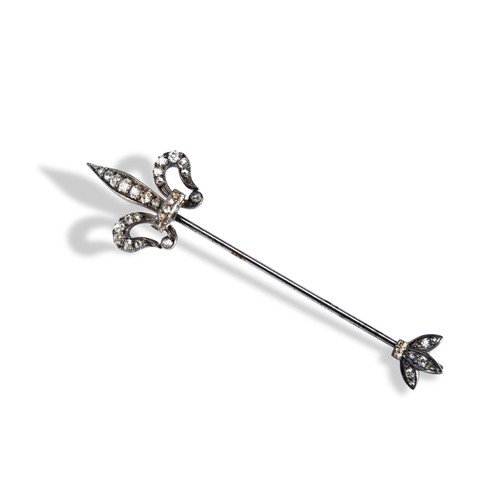 146 - A LATE VICTORIAN DIAMOND SET JABOT PIN, the Fleur-de-lys terminal set throughout with old brilliant-... 