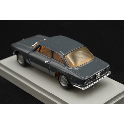 100 - 1965 ALFA-ROMEO GIULIA SPRINT STRADALE IN GRIGIO BY PROGETTO K  Diecast metal with plastic component... 