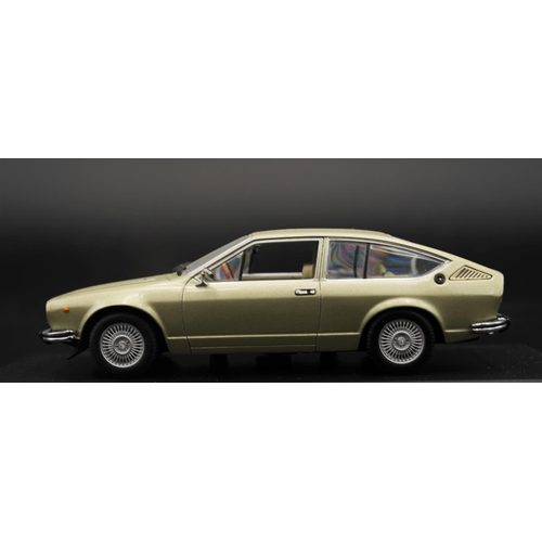 103 - ALFA-ROMEO ALFETTA GT VERDE OLIVA BY MINICHAMPS  Diecast metal with plastic components.