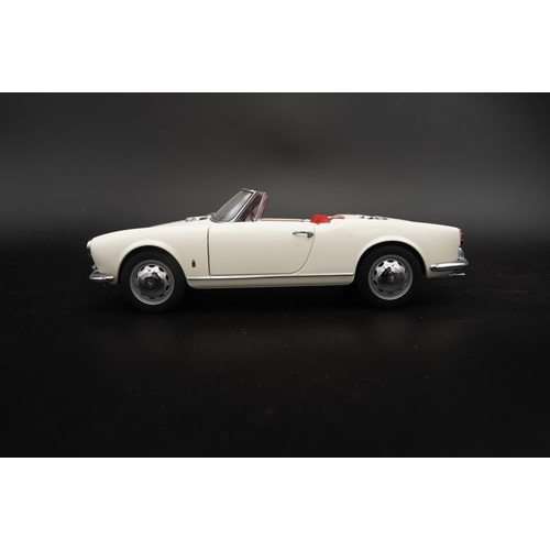 126 - 1957 ALFA-ROMEO GIULIETTA SPIDER BY AUTOART  Diecast metal with plastic components.