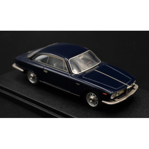 159 - 1962 ALFA-ROMEO 2000 BY BBR/MR COLLECTION MODELS  In Dark Blue, numbered 280/400.  Diecast metal wit... 