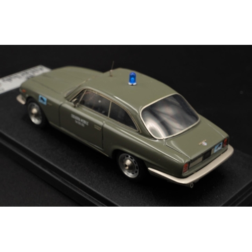 160 - ALFA-ROMEO 2600 POLIZIA BY BBR/MR COLLECTION MODELS  Numbered 290/400  Diecast metal with plastic co... 