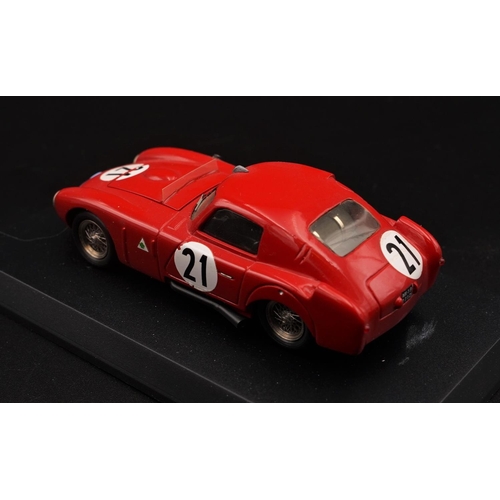 178 - ALFA-ROMEO 3000 CM LE MANS CAR #21 BY FUTURE MODELS  Hand-built resin cast model.