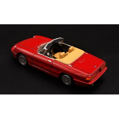 201 - 1982 ALFA-ROMEO SPIDER 2000 SPIDER BY PROVENCE MOULAGE  Hand-built resin cast model.