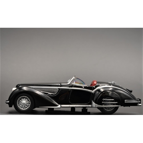 260 - 1938 ALFA-ROMEO 8C 2900B BY MINICHAMPS  Diecast metal with plastic components.