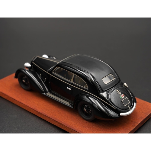 262 - 1936 ALFA-ROMEO 6C2300 ROSSI DI MONETERA BY GAMMA / KLAXON  Resin cast, hand assembled.  Mounted on ... 