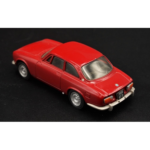 334 - ALFA-ROMEO 2000 GTV BERTONE (METAL 1700 RED) BY CENTURY MODELS  Hand made in white metal with plasti... 