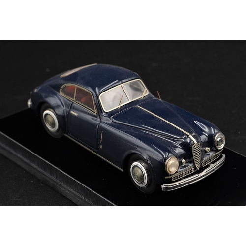 338 - 1948 ALFA-ROMEO 6C 2500 SS MICHELOTTI STABILIMENTO FARINA COUPE BY RAMEI  Hand assembled resin model... 