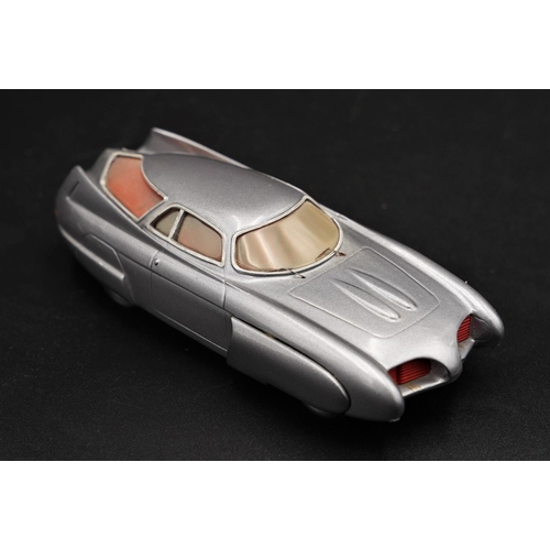 344 - ALFA-ROMEO B.A.T. 5 (METAL - LIMITED -VERY RARE) BY DESIGN STUDIO  Unique cast metal model, owned by... 