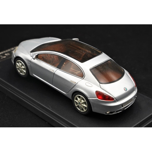 346 - 2004 ALFA-ROMEO VISCONTI (871 700.1 47300174) BY BONINI MODELS  Numbered 247/299  Resin-cast model, ... 