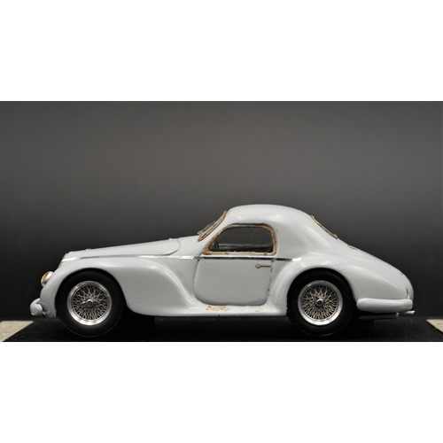 350 - ALFA-ROMEO 6C 2500 SS TOURING COUP� STREET - PEARL GREY BY RECORD MINIATURES / FB AUTOMOBILES