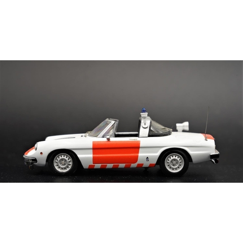 355 - ALFA-ROMEO 2000 SPIDER RIJKSPOLITIE N.34 (BY MAINARDI LEONARDO) BY DELTA MODELS  This extremely rare... 