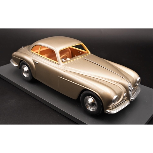 398 - 1951 ALFA-ROMEO 6C2500 VILLA D'ESTE METALGOLD BY BBR MODELS  Resin cast model with plastic component... 