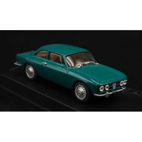 64 - ALFA-ROMEO GIULIA GTV 1750 STRADALE IN VERDE PINO BY PROGETTO K  Catalogue number PK 5002B. Diecast ... 