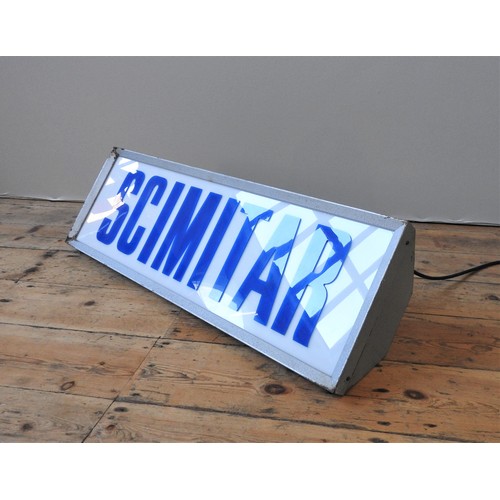 88 - RELIANT SCIMITAR ILLUMINATED SHOWROOM SIGNHanging sign with working lamp, glass sides within metal f... 