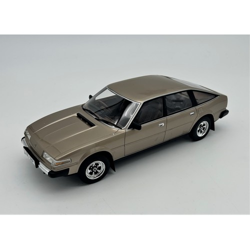 7 - ROVER SD1 1:18 SCALE MODEL BY CULTFirst year of production Rover 3500 SD1, in Midas Gold. Resin mode... 