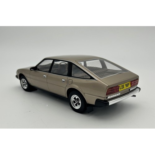 7 - ROVER SD1 1:18 SCALE MODEL BY CULTFirst year of production Rover 3500 SD1, in Midas Gold. Resin mode... 