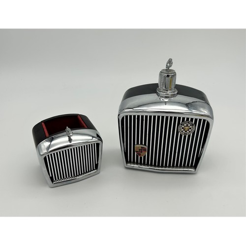 175 - 1968 ROYAL LONDON JAGUAR GRILL DECANTER AND RADIOWith matching desk tidy.
