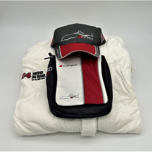 51 - 2006 LE MANS COMPLIMENTARY DRESSING GOWN, CAP AND BAGAs gifted to guests of Audi during the Le Mans ... 