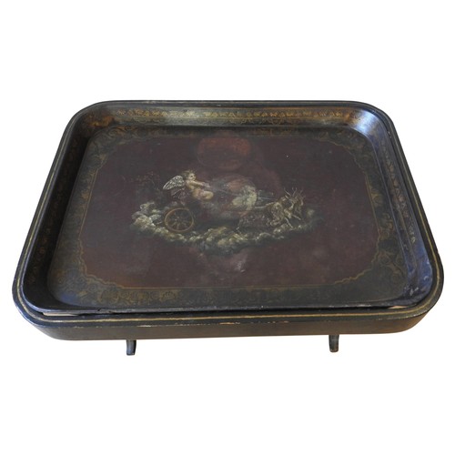 36 - AN LATE 18TH / EARLY 19TH CENTURY PAPIER MACHE TRAY ON STAND, the painted galleried tray depicting a... 