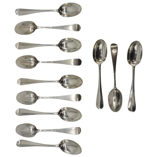 517 - A SET OF TWELVE SILVER TEA SPOONS, 'rat tail' design, bears the mark of Josiah Williams & Co. Lo... 